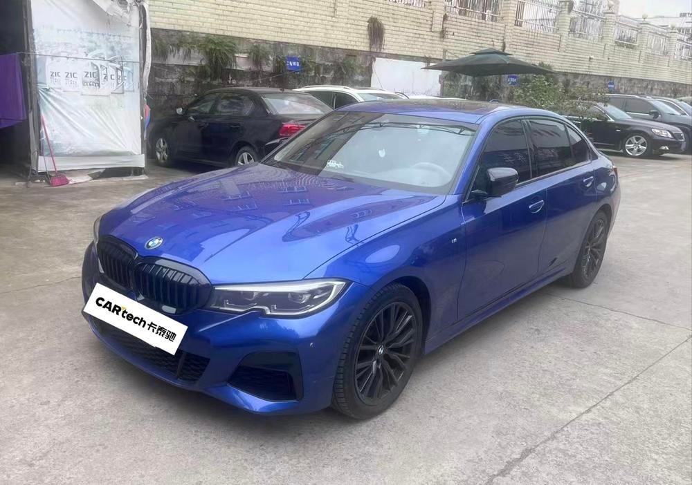 BMW 3-Series 2021 — фото автомобиля