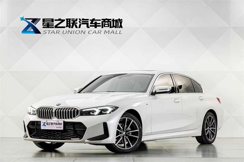 BMW 3-Series 2023 — фото автомобиля