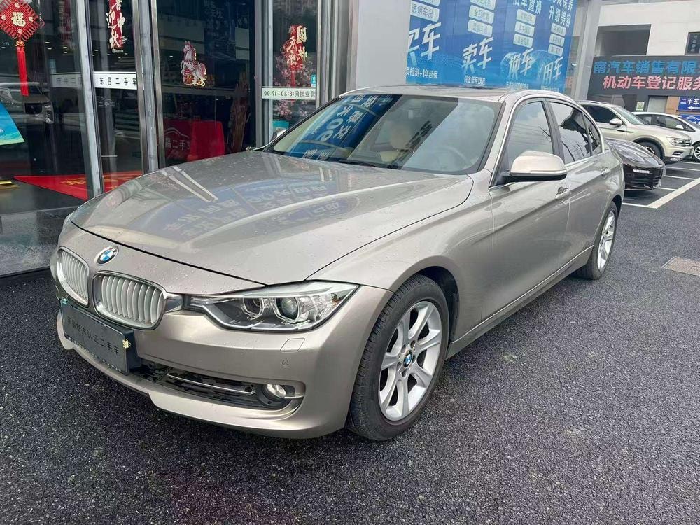 BMW 3-Series 2014 — фото автомобиля