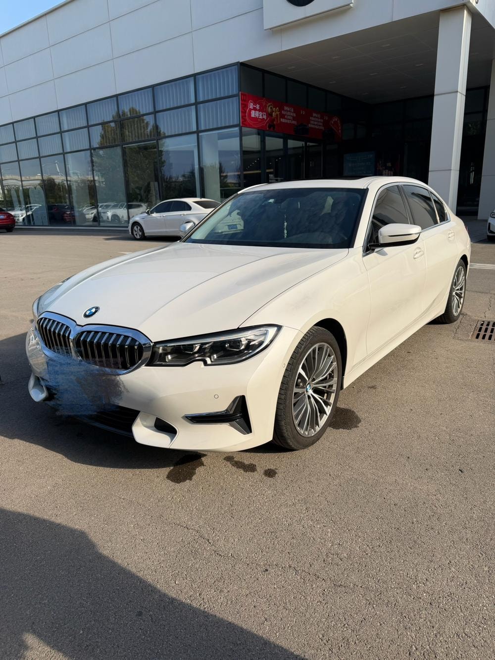 BMW 3-Series 2020 — фото автомобиля
