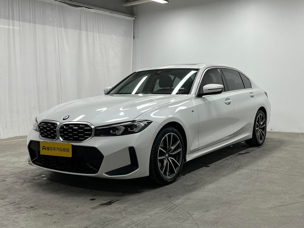 BMW 3-Series 2025 — фото автомобиля