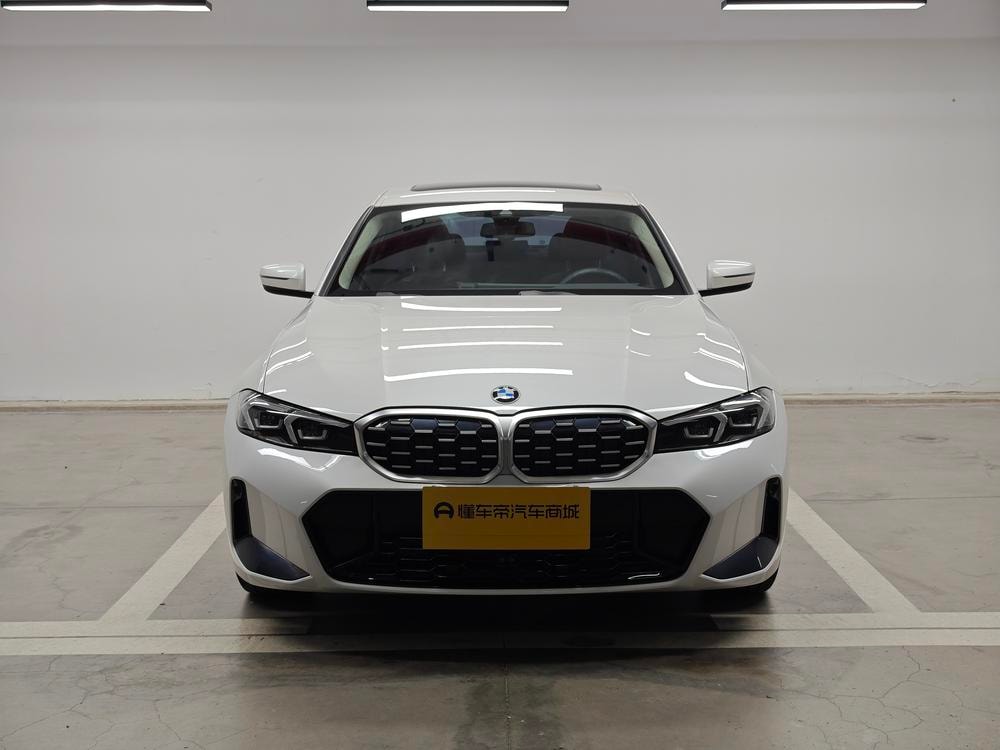 BMW 3-Series 2023 — фото автомобиля