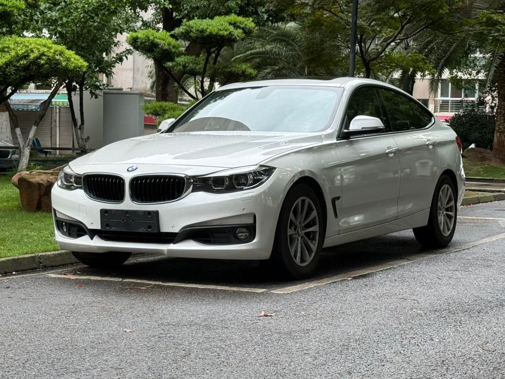 BMW 3-Series GT 2017 — фото автомобиля
