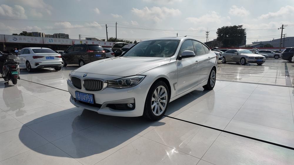 BMW 3-Series GT 2013 — фото автомобиля 1