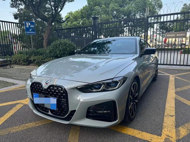 BMW 4-Series 2022 — фото автомобиля 1