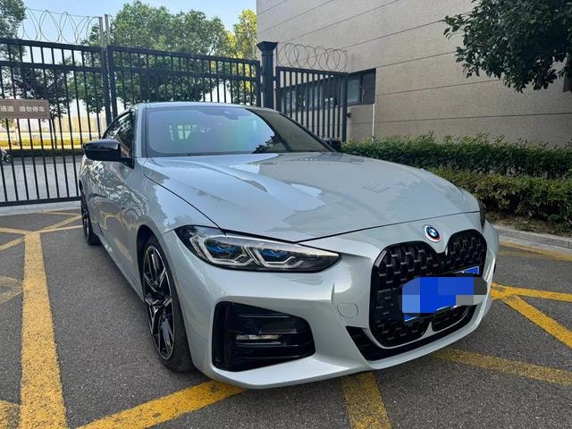 BMW 4-Series 2022 — фото автомобиля
