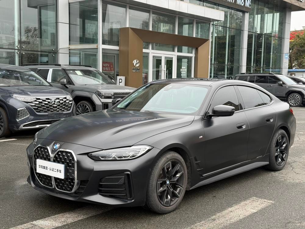 BMW 4-Series 2023 — фото автомобиля 1