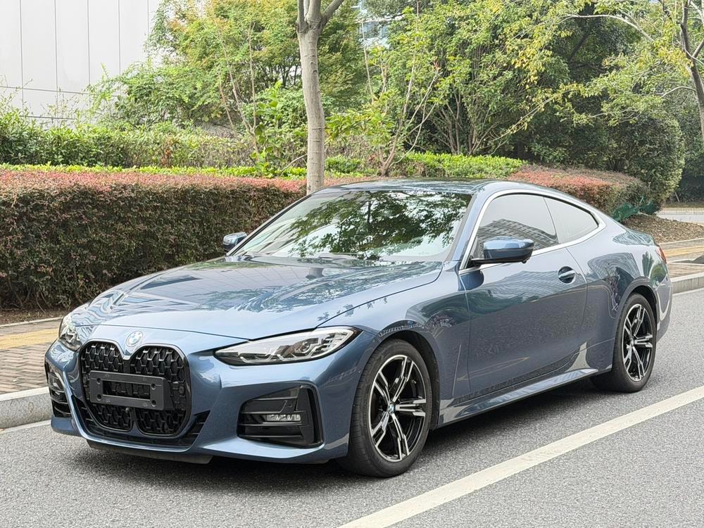 BMW 4-Series 2022 — фото автомобиля 1