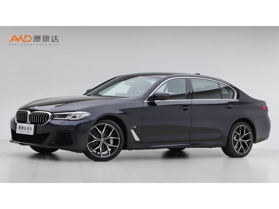 BMW 5-Series 2021 — фото автомобиля