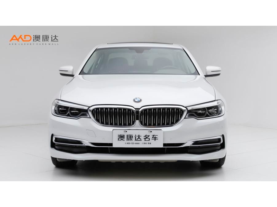 BMW 5-Series 2020 — фото автомобиля