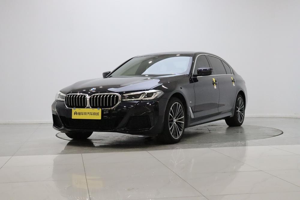BMW 5-Series 2023 — фото автомобиля
