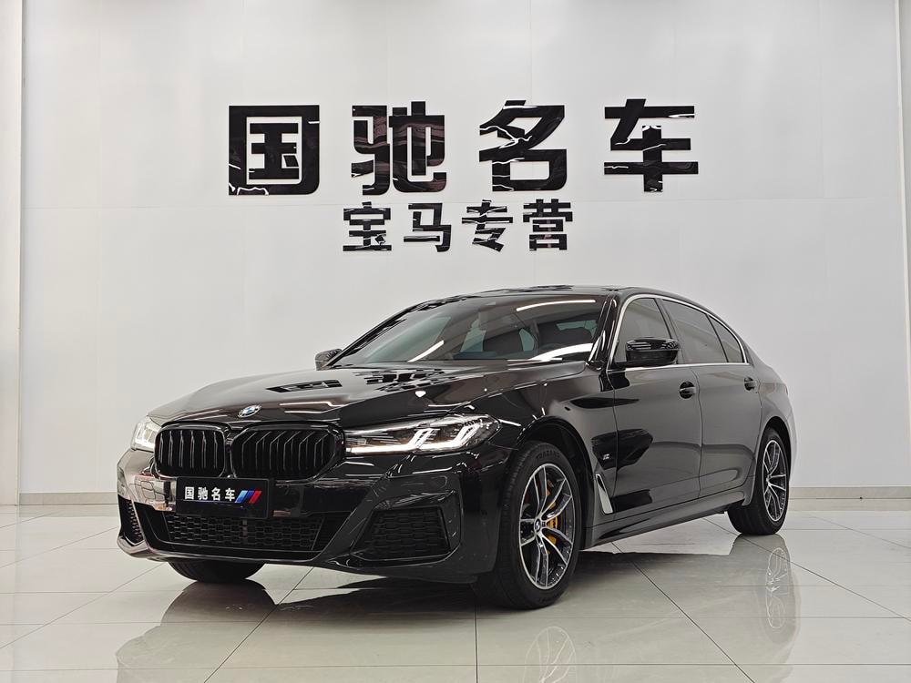 BMW 5-Series 2022 — фото автомобиля 1