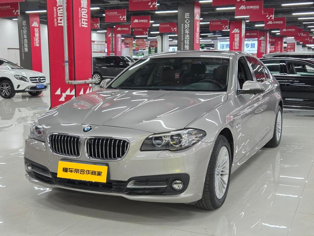 BMW 5-Series 2014 — фото автомобиля