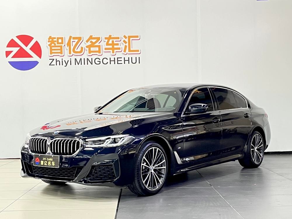 BMW 5-Series 2023 — фото автомобиля
