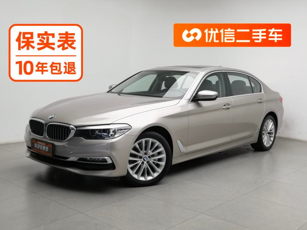 BMW 5-Series 2019 — фото автомобиля