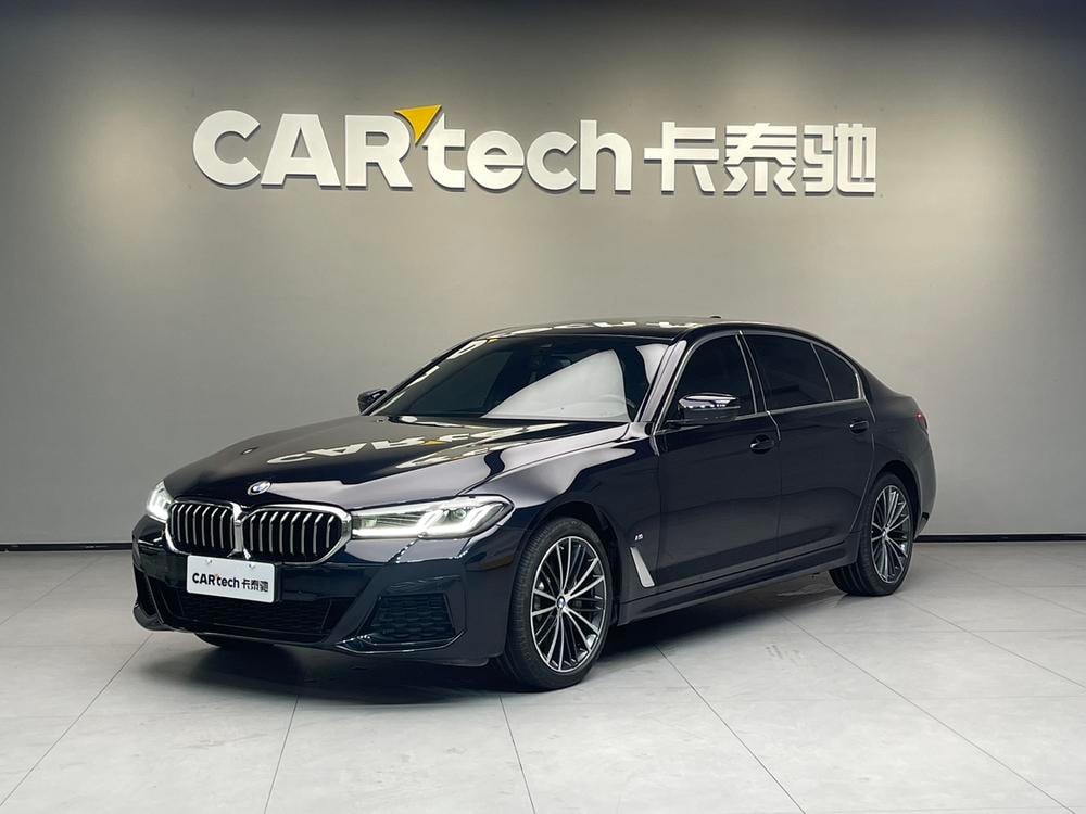 BMW 5-Series 2023 — фото автомобиля