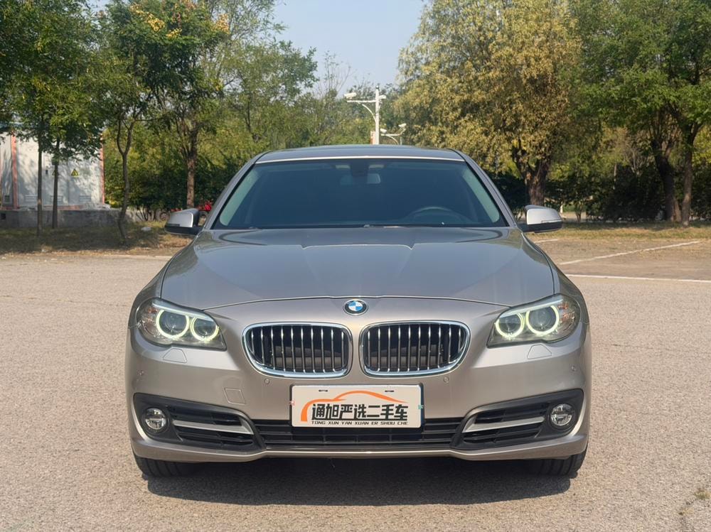 BMW 5-Series 2013 — фото автомобиля