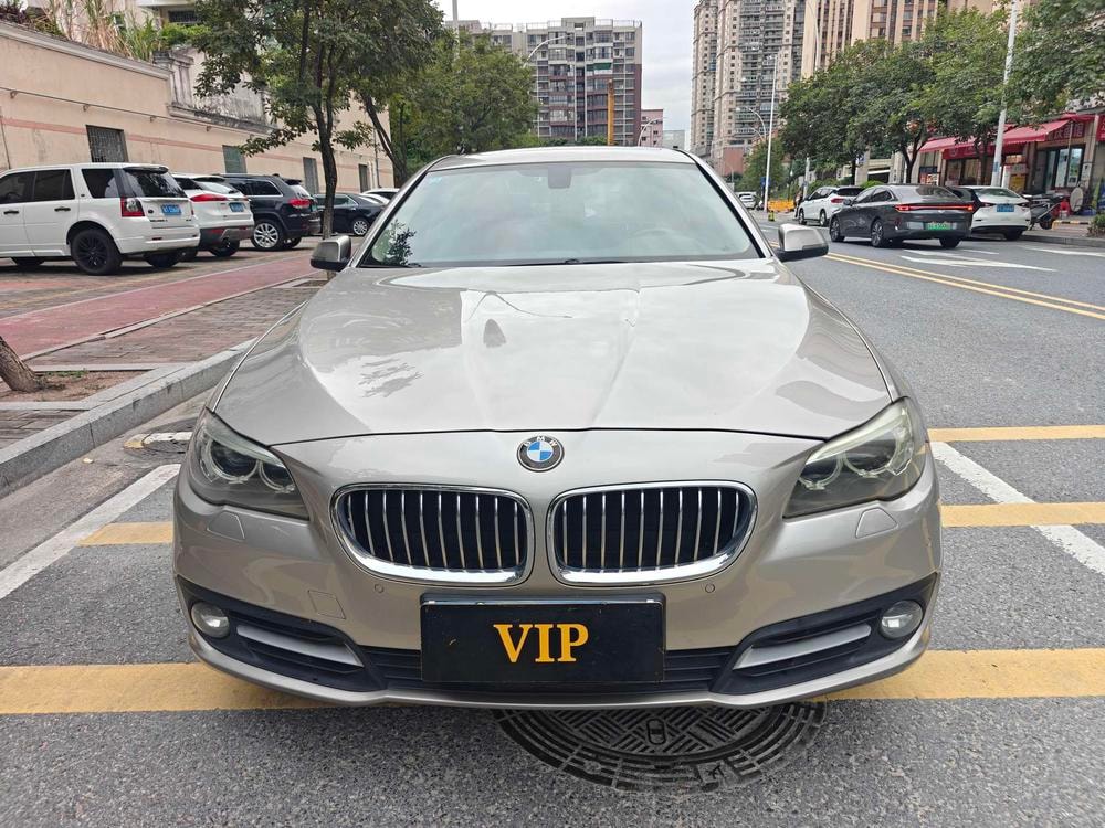 BMW 5-Series 2014 — фото автомобиля