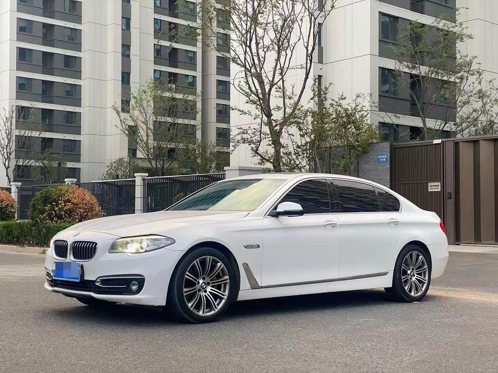 BMW 5-Series 2014 — фото автомобиля