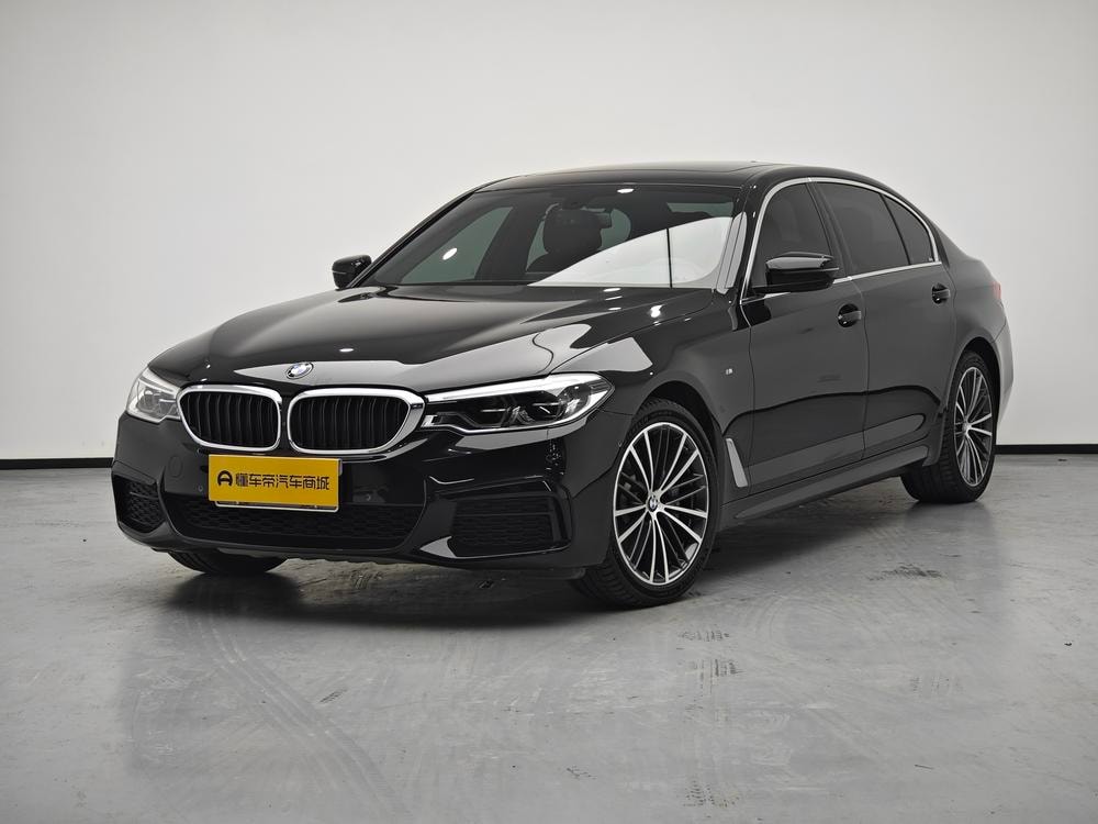 BMW 5-Series 2020 — фото автомобиля