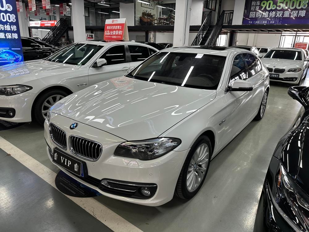 BMW 5-Series 2014 — фото автомобиля