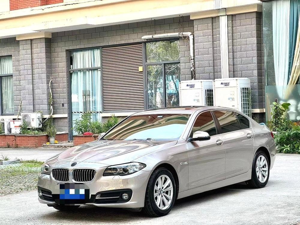BMW 5-Series 2014 — фото автомобиля