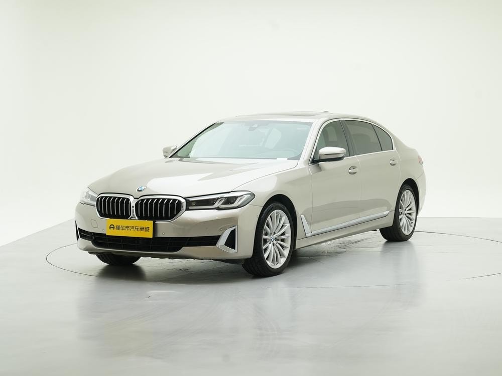 BMW 5-Series 2021 — фото автомобиля