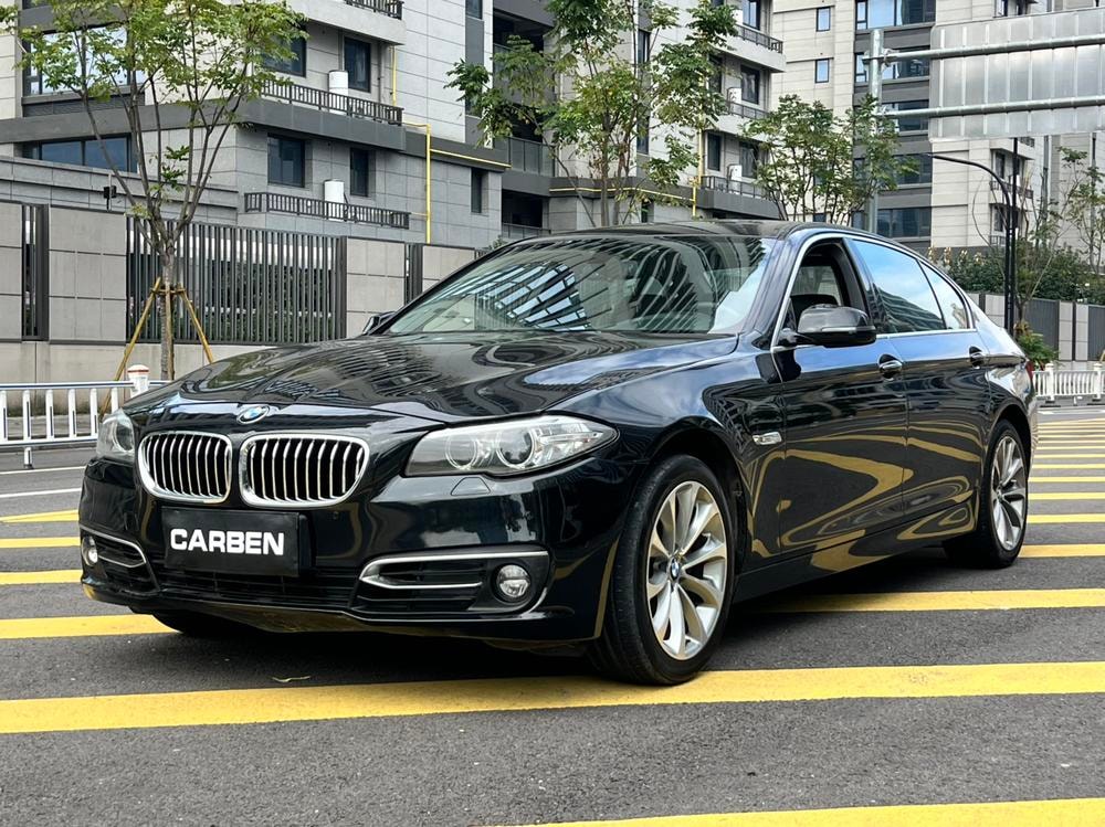 BMW 5-Series 2013 — фото автомобиля