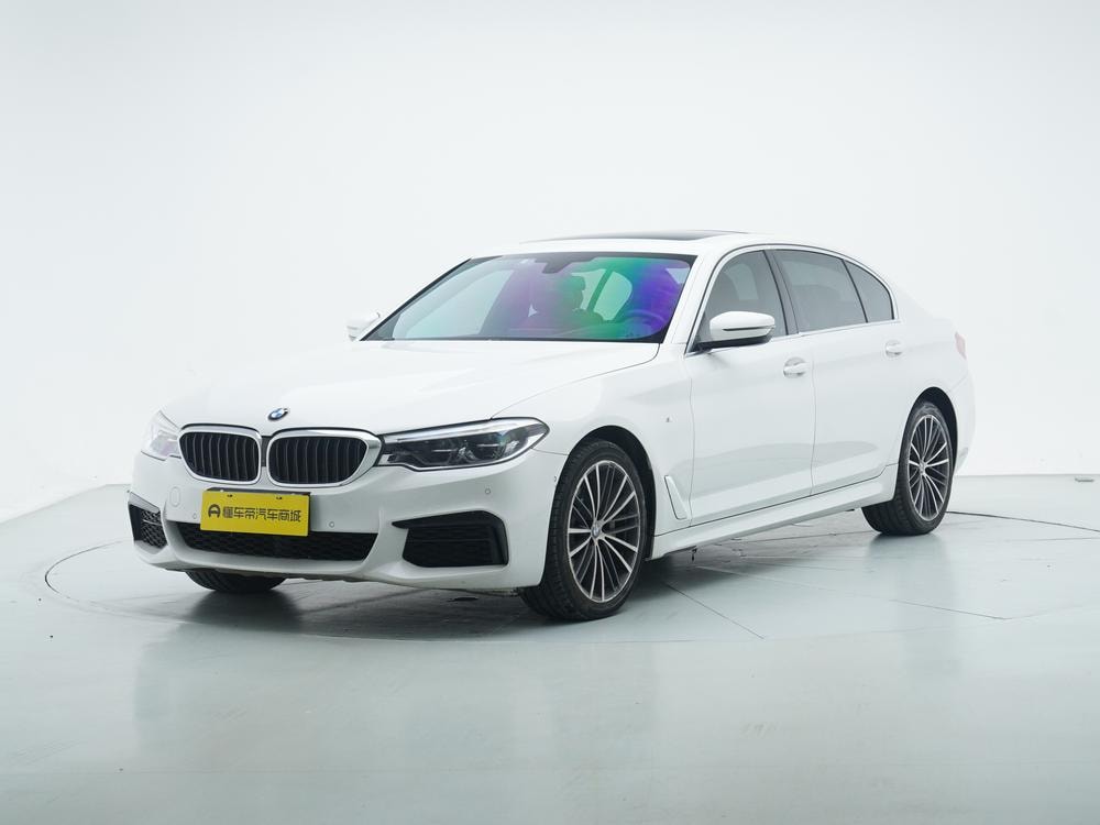 BMW 5-Series 2020 — фото автомобиля