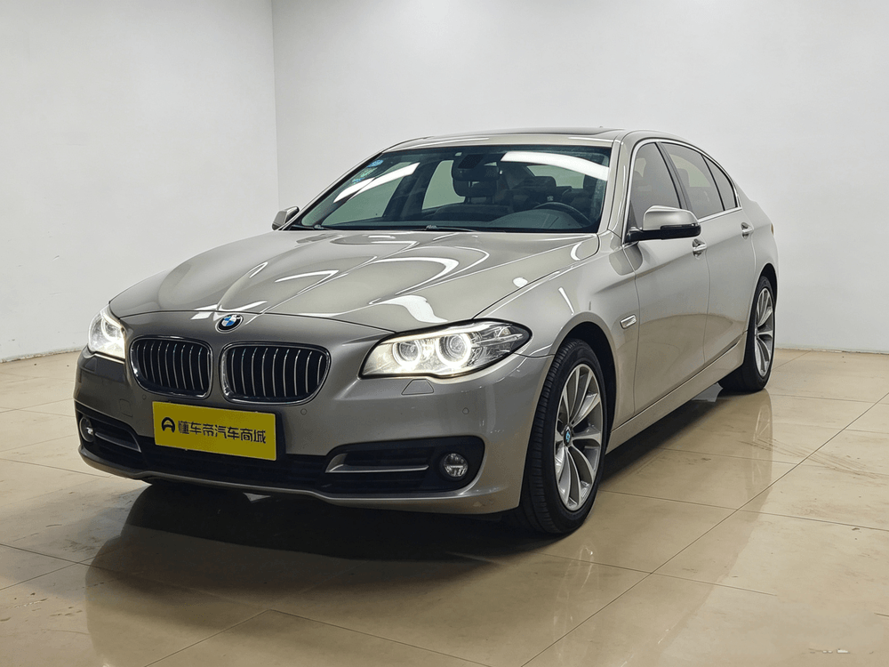 BMW 5-Series 2017 — фото автомобиля