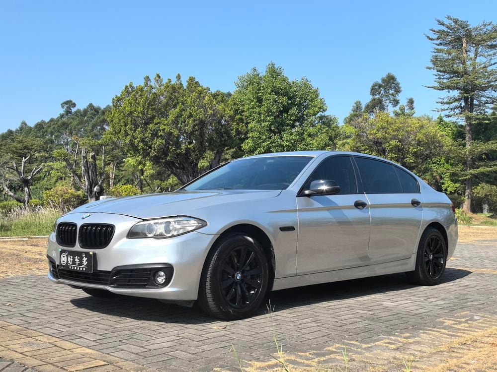 BMW 5-Series 2014 — фото автомобиля