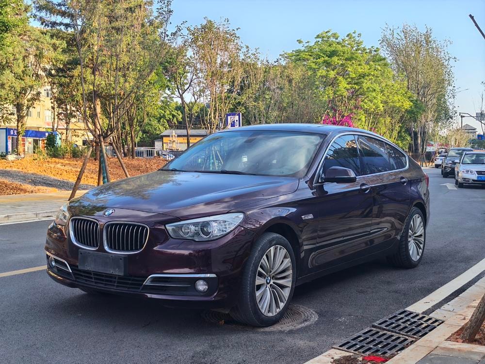 BMW 5-Series GT 2015 — фото автомобиля