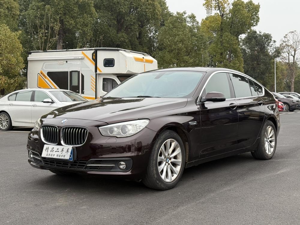 BMW 5-Series GT 2014 — фото автомобиля