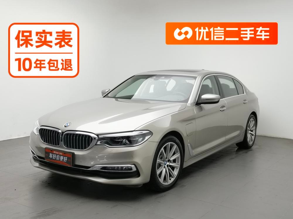 BMW 5-Series PHEV 2019 — фото автомобиля 1