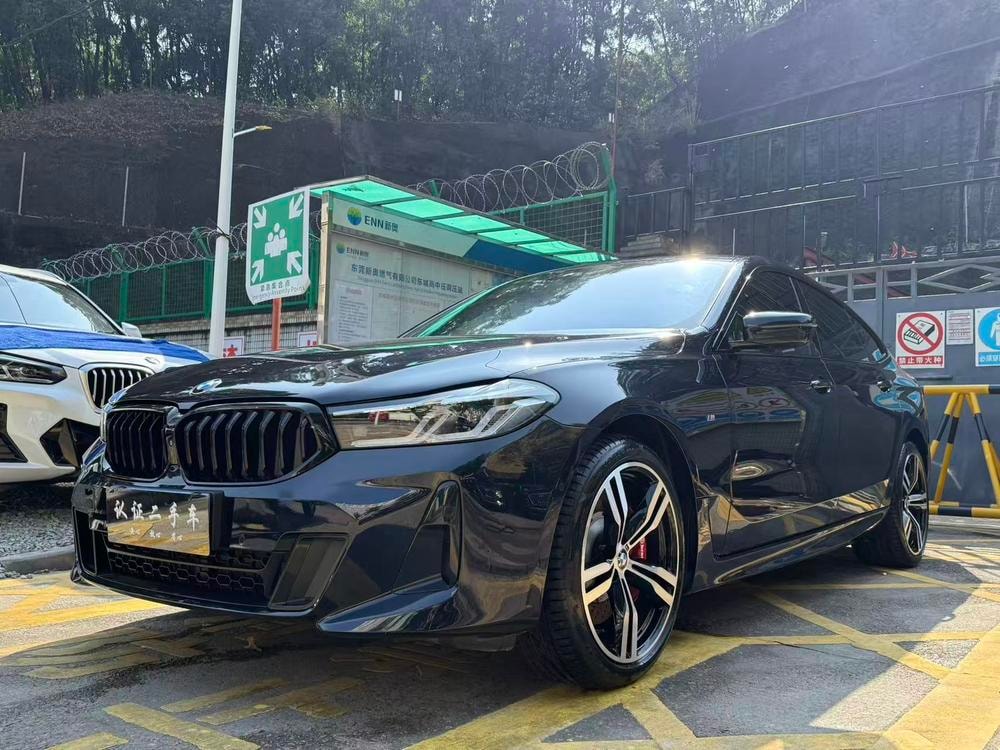 BMW 6-Series GT 2022 — фото автомобиля
