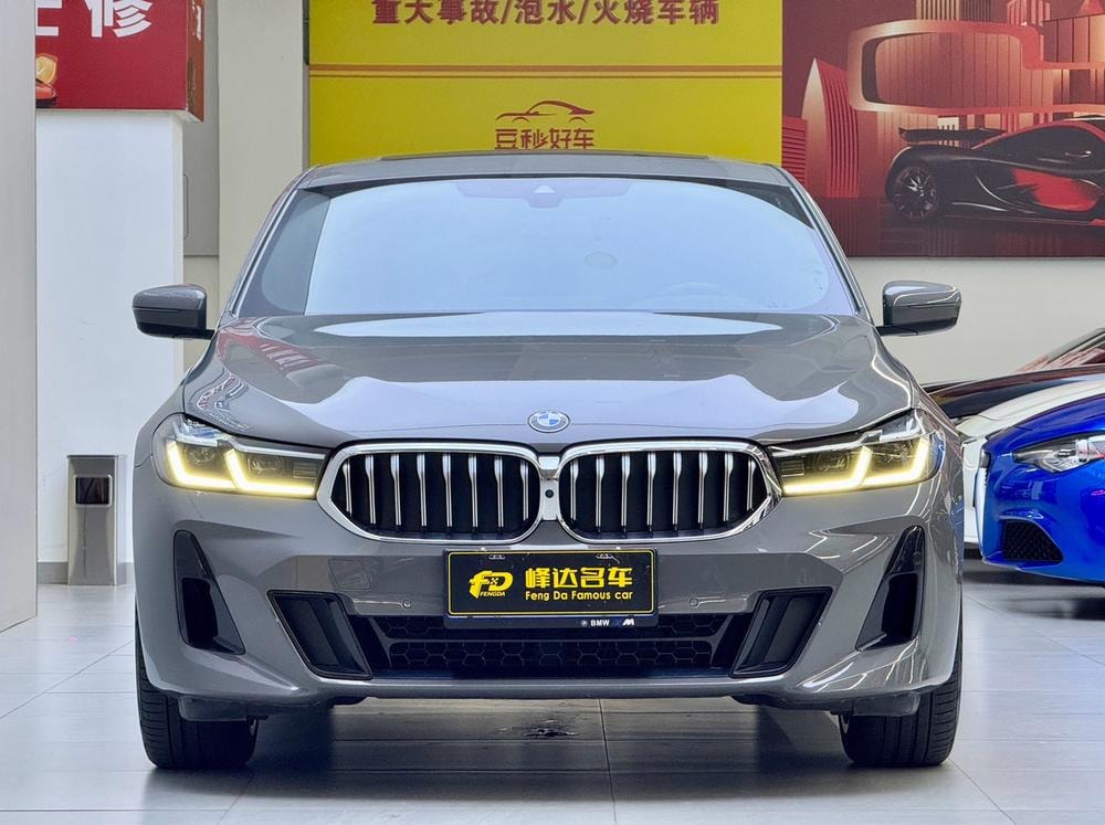 BMW 6-Series GT 2021 — фото автомобиля 1