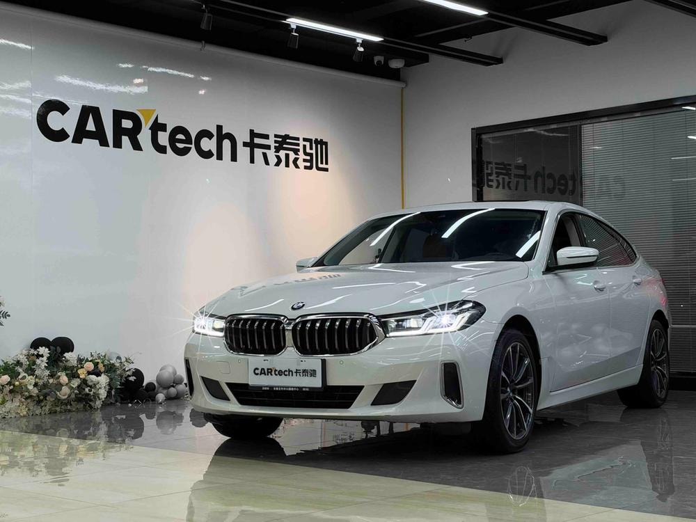 BMW 6-Series GT 2022 — фото автомобиля