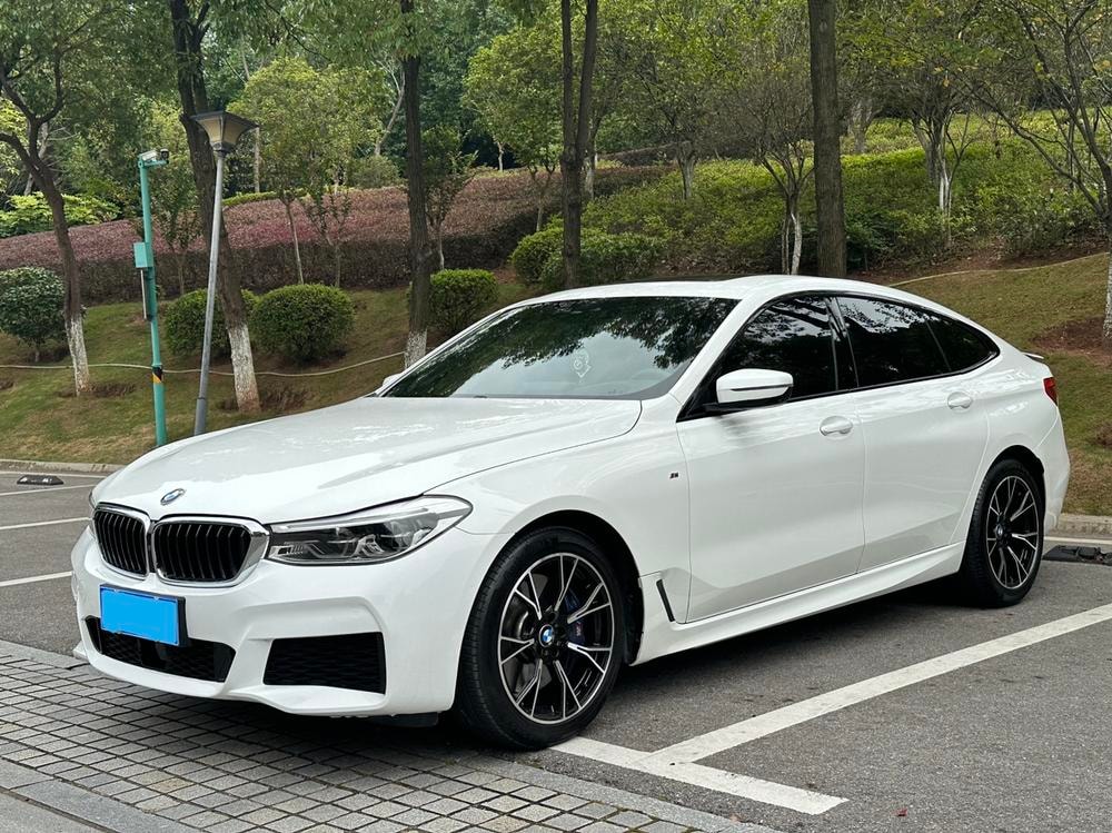 BMW 6-Series GT 2018 — фото автомобиля