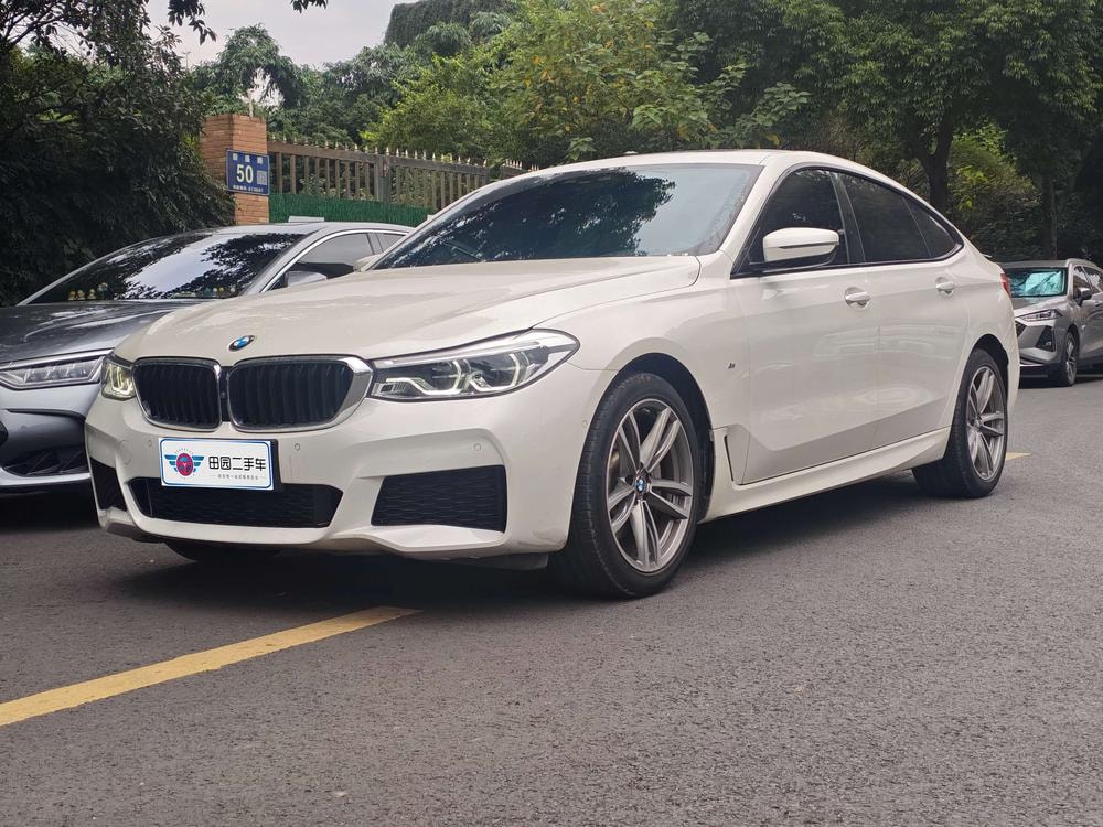 BMW 6-Series GT 2019 — фото автомобиля