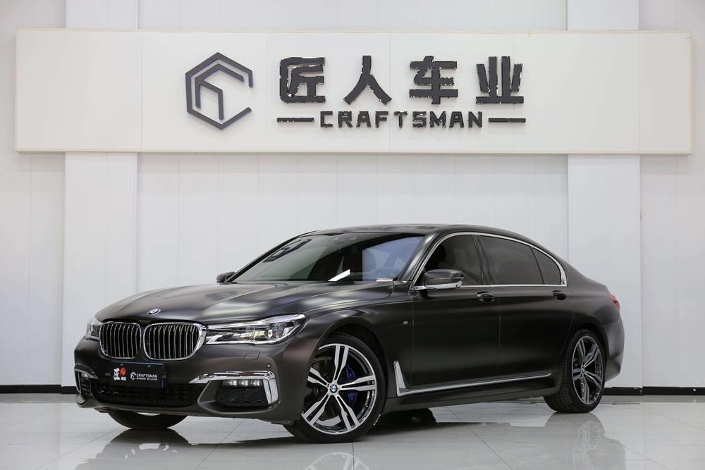 BMW 7-Series 2018 — фото автомобиля