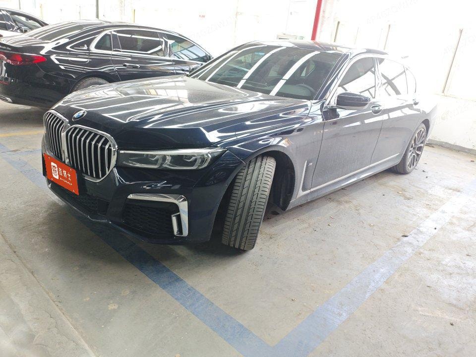 BMW 7-Series 2019 — фото автомобиля