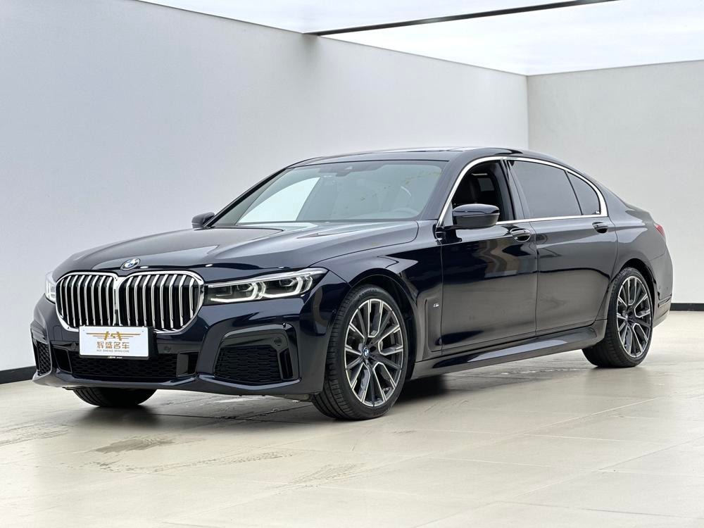 BMW 7-Series 2021 — фото автомобиля