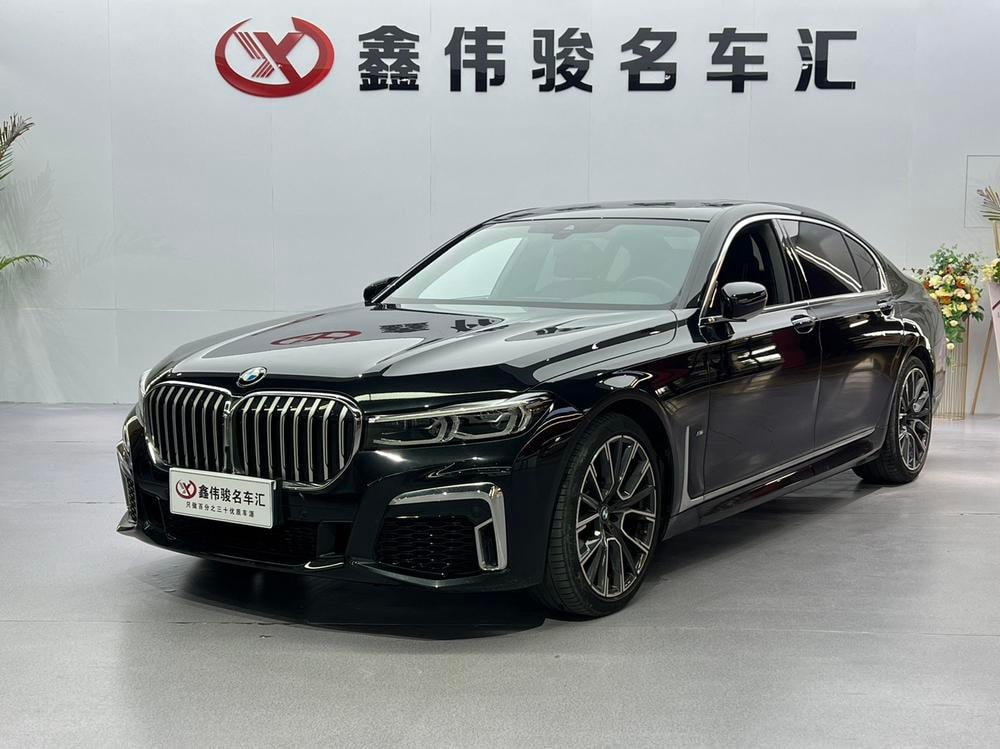 BMW 7-Series 2021 — фото автомобиля 1