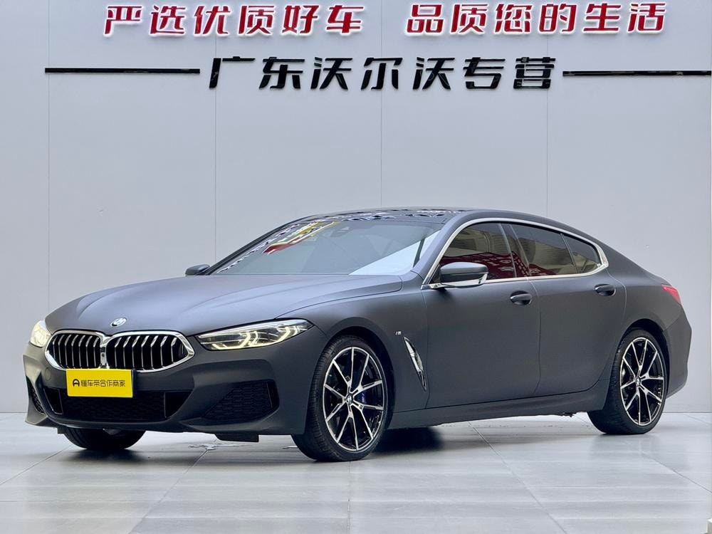 BMW 8-Series 2019 — фото автомобиля
