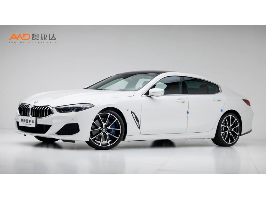 BMW 8-Series 2019 — фото автомобиля