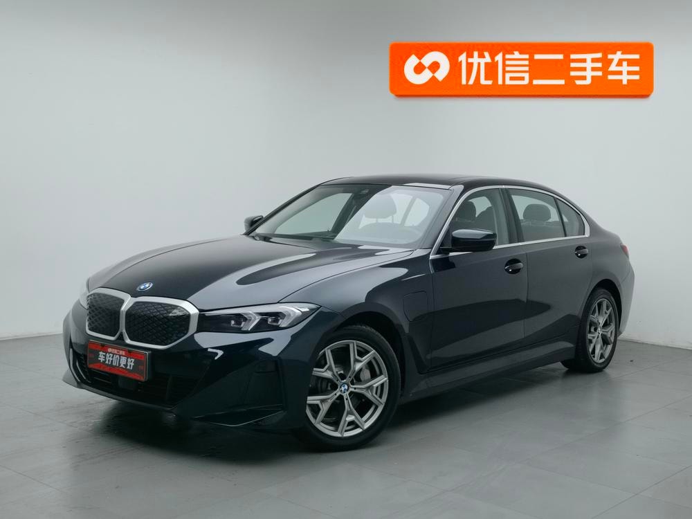 BMW i3 2025 — фото автомобиля
