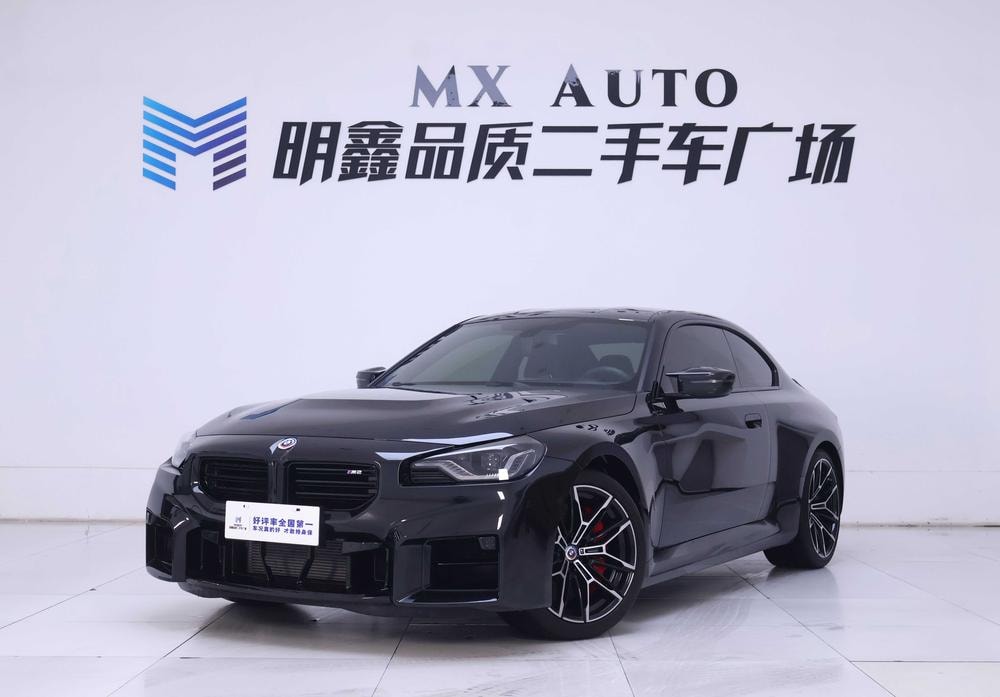 BMW M2 2023 — фото автомобиля