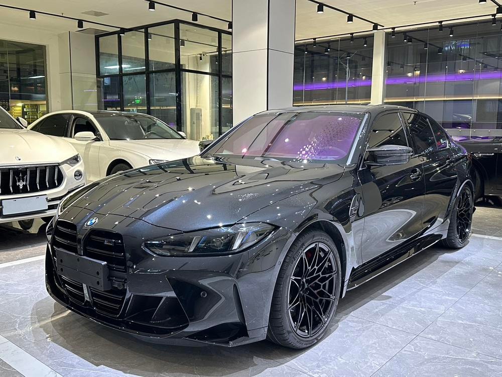 BMW M3 2024 — фото автомобиля