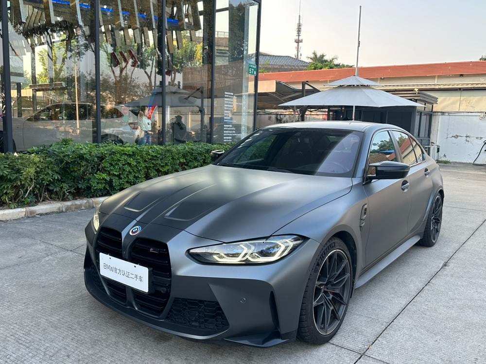 BMW M3 2021 — фото автомобиля