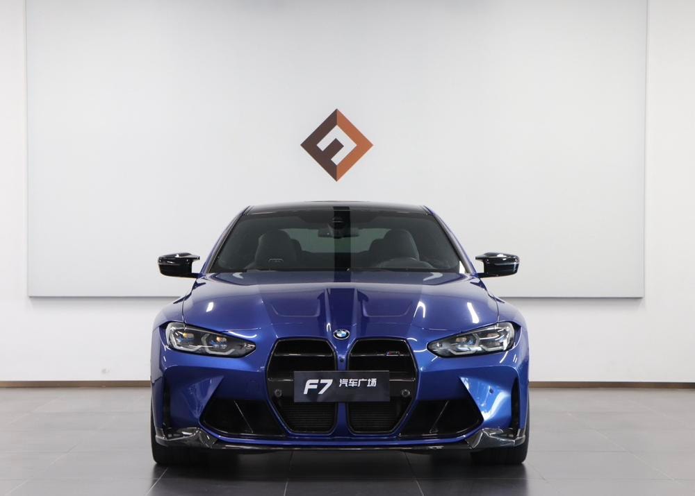 BMW M4 2021 — фото автомобиля